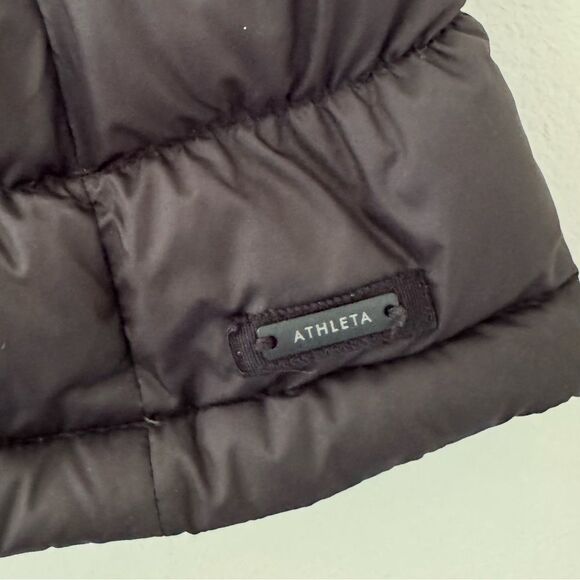 Athleta Black Downabout Goose Down Vest Size Small - Picture 7 of 7